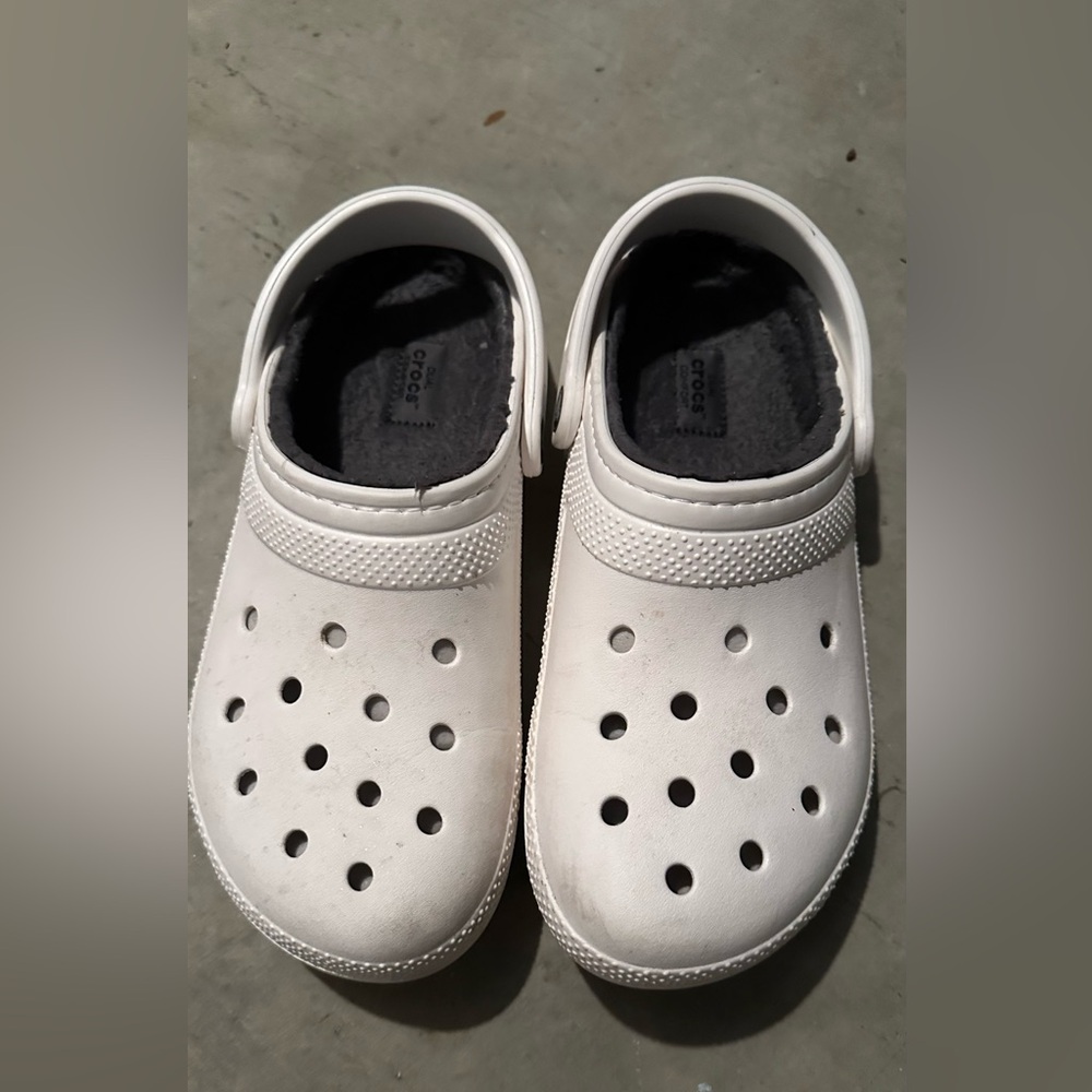 Lined Crocs